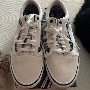 Vans White and Black womens Sneakers